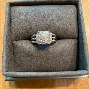 David Yurman petite Wheaton ring size 5 pave diamond